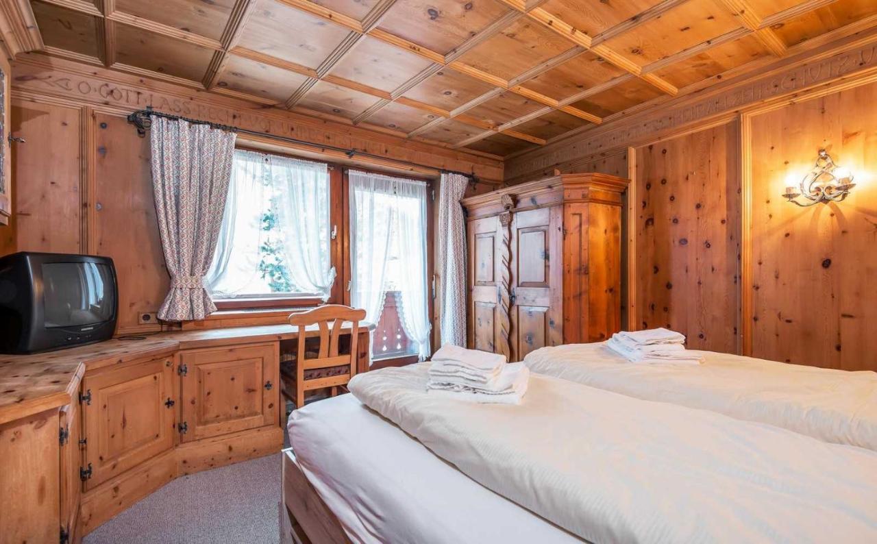 Heart Hotel Talhof Nigg 圣安东阿尔贝格 外观 照片